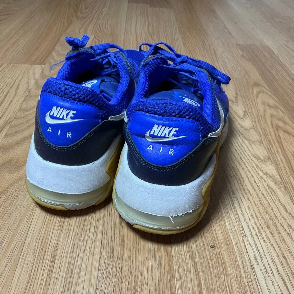 Nike Air Max Excee Men 9 Blue Navy White Gum HM4751-445 Low Top Sneakers